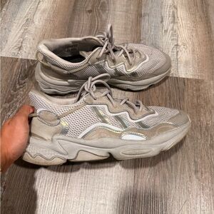 adidas ozweego sneaker grey and silver
